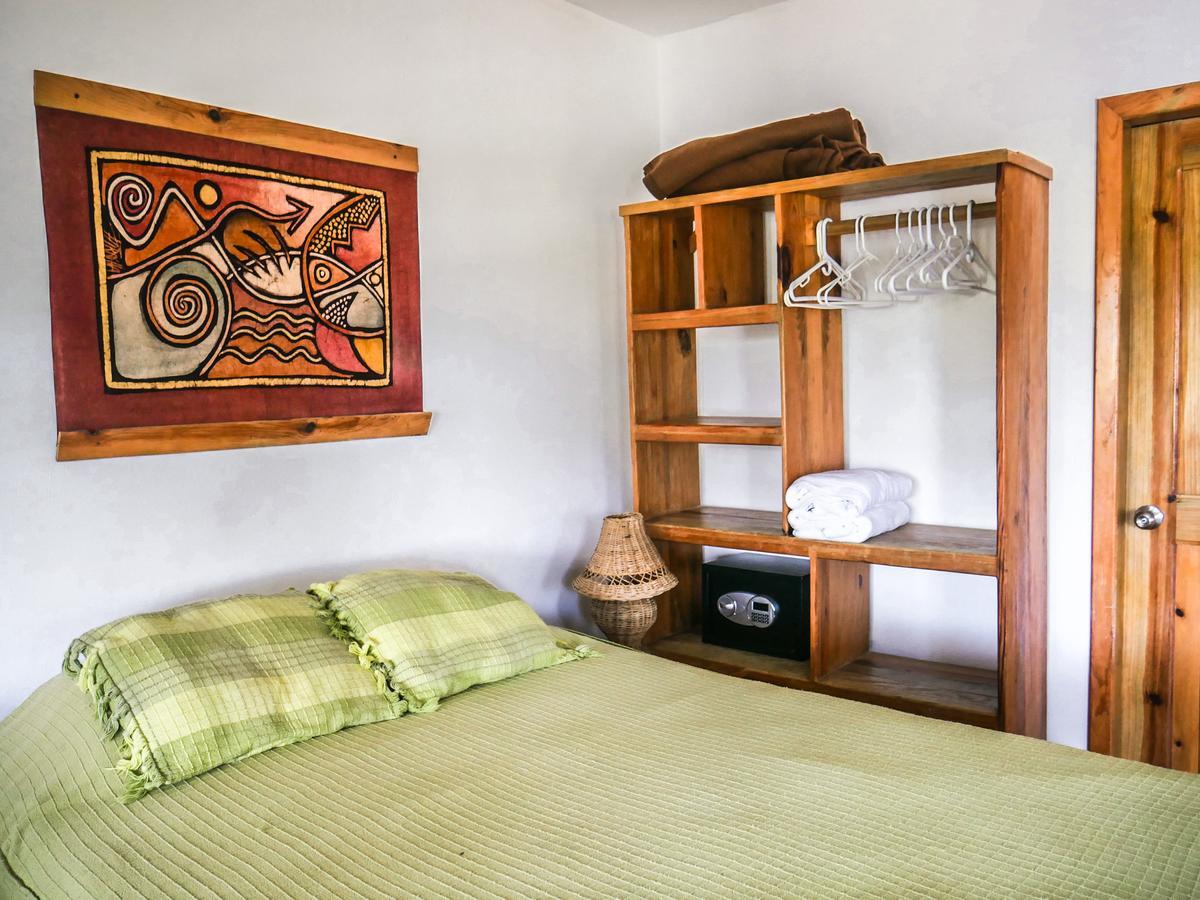 Hotel Posada Las Orquideas,West End Bagian luar foto